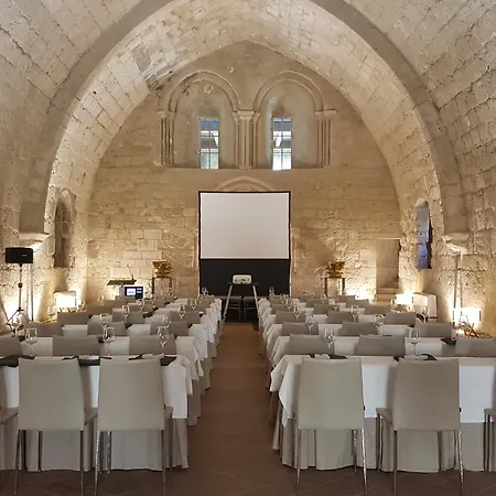 Hotel Castilla Termal Monasterio De Valbuena 5*