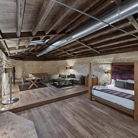 Castilla Termal Monasterio De Valbuena - Small Luxury