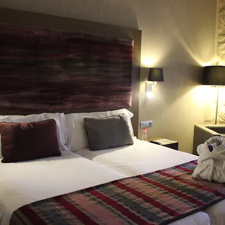 Otel Castilla Termal Monasterio De Valbuena - Small Luxury 5*