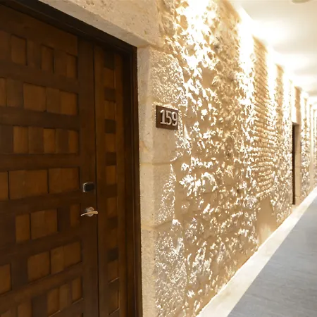 Castilla Termal Monasterio De Valbuena - Small Luxury Otel
