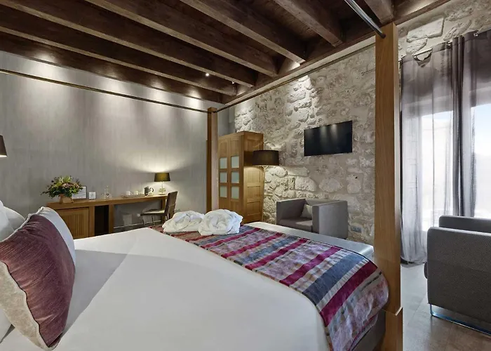 Castilla Termal Monasterio De Valbuena - Small Luxury 5* Valbuena De Duero