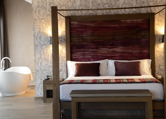 Hotel Castilla Termal Monasterio De Valbuena - Small Luxury 5*