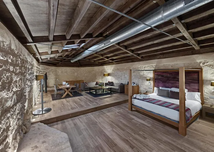 Castilla Termal Monasterio De Valbuena - Small Luxury