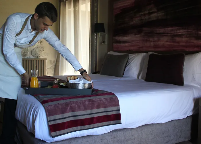 Castilla Termal Monasterio De Valbuena - Small Luxury 5*