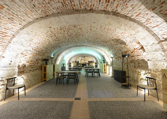 Castilla Termal Monasterio De Valbuena - Small Luxury 5*