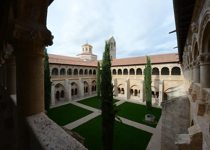 Hotel Castilla Termal Monasterio De Valbuena - Small Luxury 5*