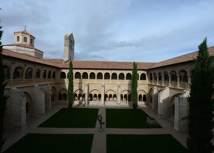 Hotel Castilla Termal Monasterio De Valbuena - Small Luxury 5*